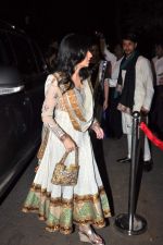 at Kareena Kapoor_s sangeet ceremony in Mumbai on 14th Oct 2012 (30).JPG